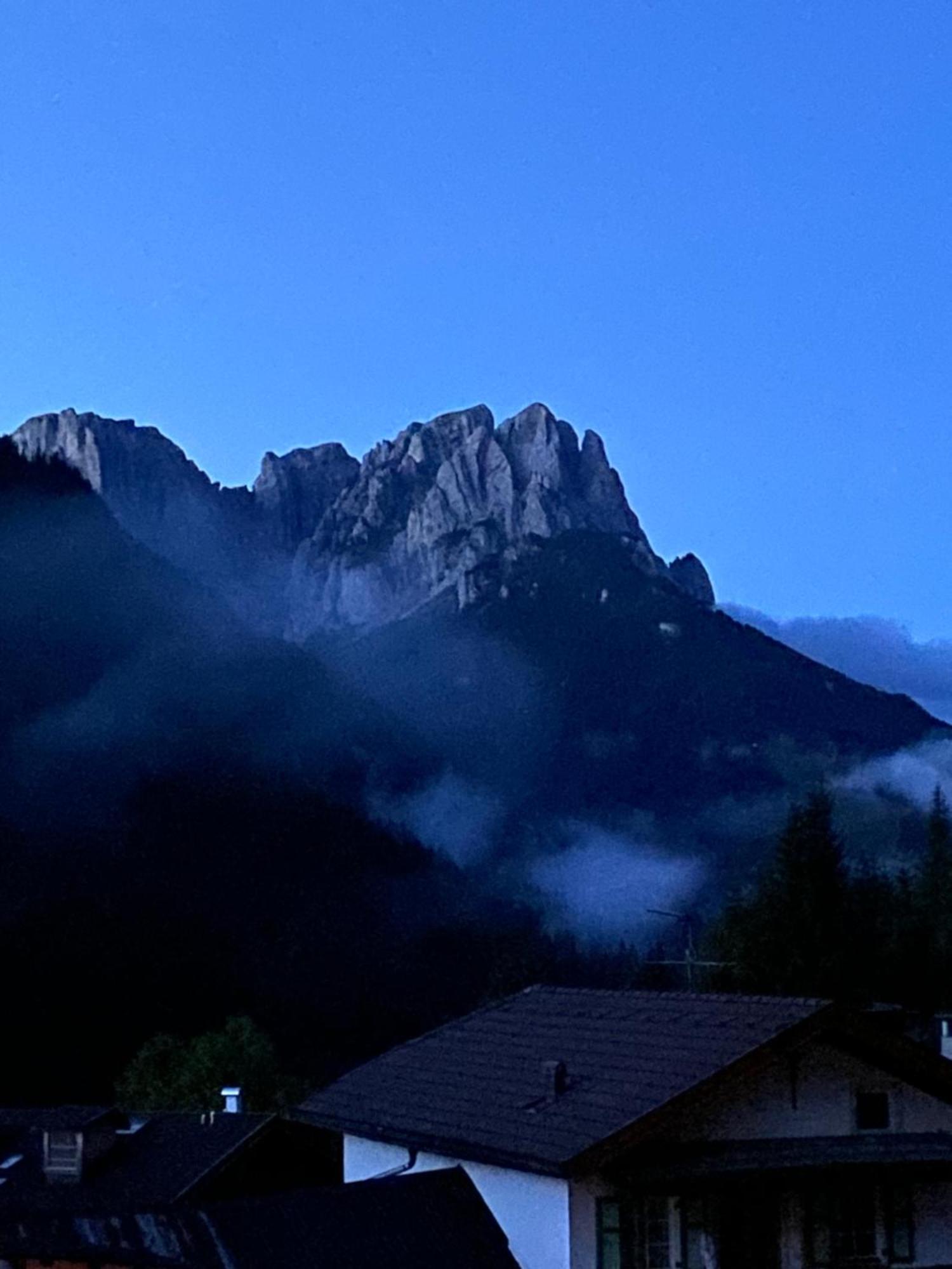 Garni Val Udai Hotel Mazzin Bagian luar foto